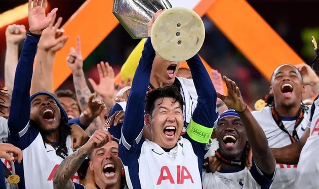 UEFA chính thức xin lỗi vì thiếu huy chương cho các cầu thủ Tottenham tại lễ trao giải Europa League