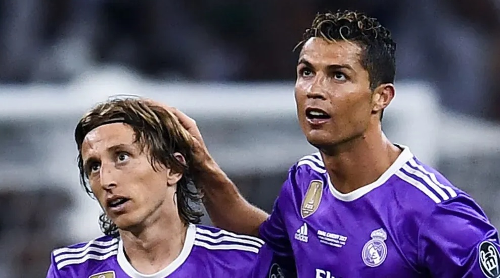 Huyền Thoại Luka Modric Chia Tay Real Madrid: Lời Tri Ân Của Cristiano Ronaldo