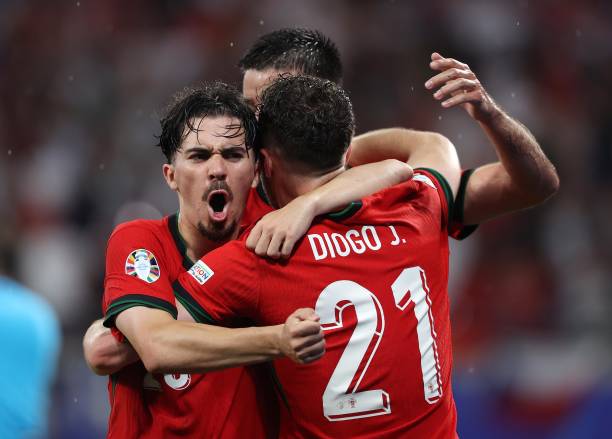 Cái chết của Diogo Jota và Andre Silva: nỗi đau không thể tả của Vitinha và làng bóng đá