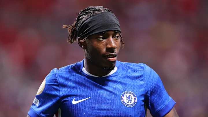 Bom tấn Noni Madueke: Khi sự hoài nghi nhường chỗ cho niềm tin nơi CĐV Arsenal